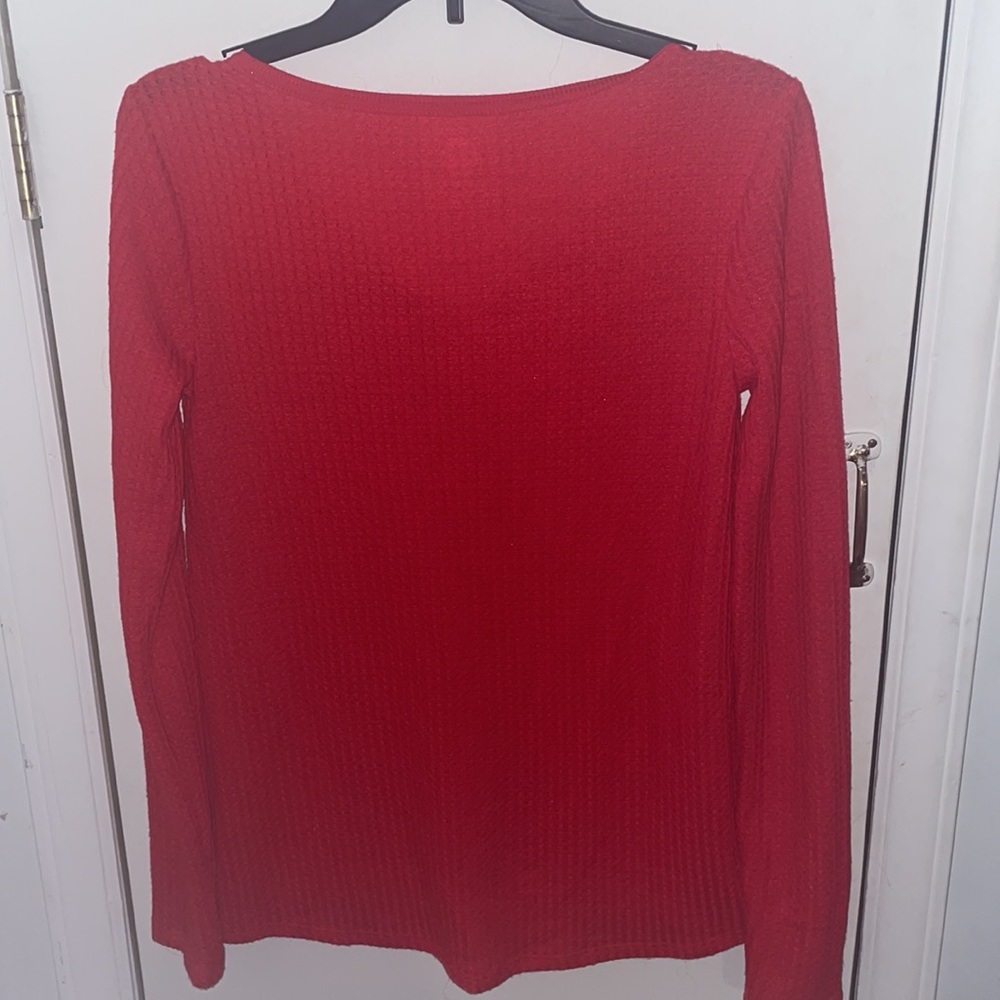 🔥Red Top - Picture 3 of 3